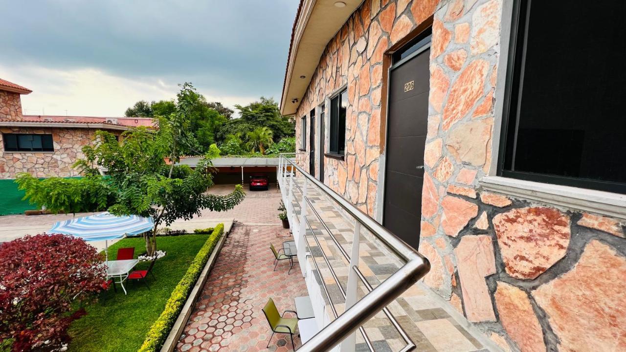 Hotel Villa Pralaya Jiutepec Exterior foto